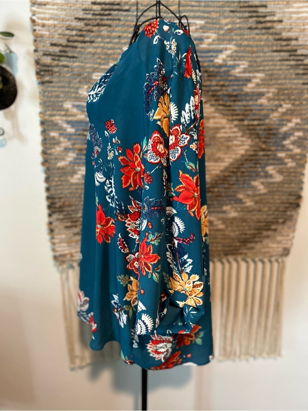 SOHO Teal Floral Tunic Top - Picture 6 of 11